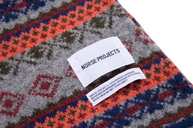 Norse Projects Ivar Multicolor Scarf label close up