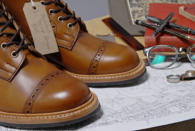 Tricker's for End Hunting Co. Toecap Derby Brogue