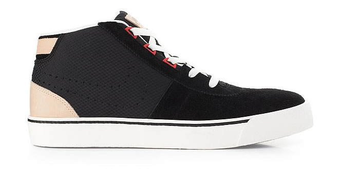 Nike Hachi Textile Hi-Top Trainer