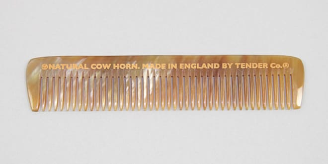 Tender Co Natural Cow Horn Comb